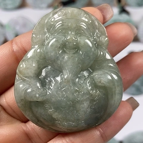 翡翠颈饰未镶嵌财神爷福利