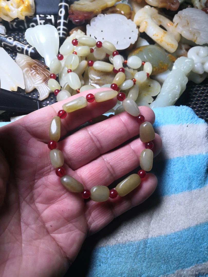 精品和田玉手链串串