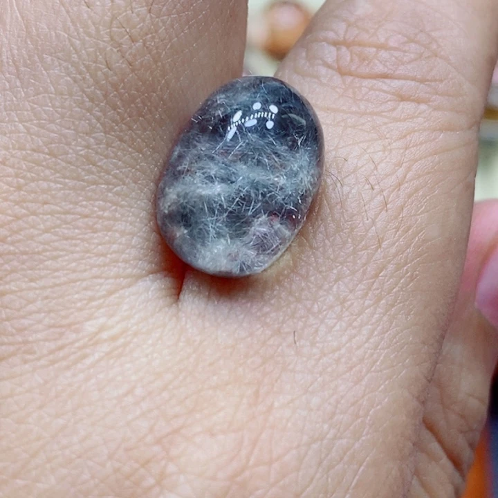 未镶嵌颈饰水晶绕***圈水晶