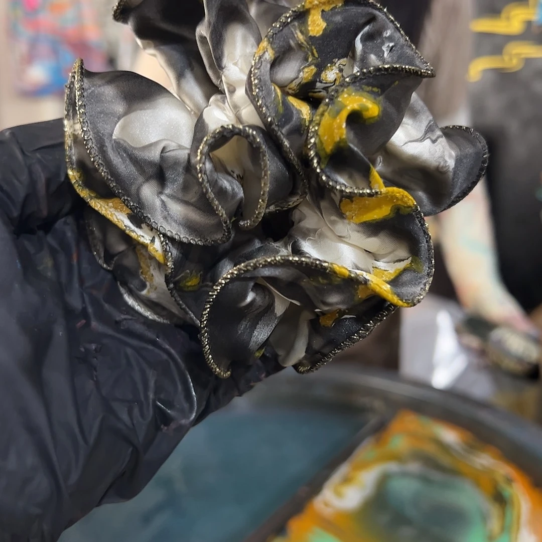 746木耳发圈黑金配色