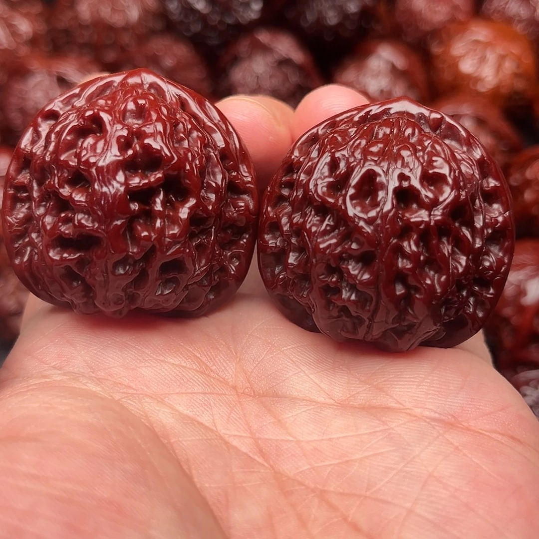 Z****猴头核桃吊坠水龙纹