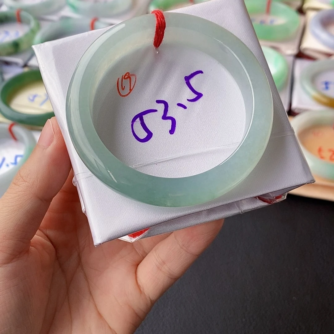 翡翠手镯未镶嵌19号