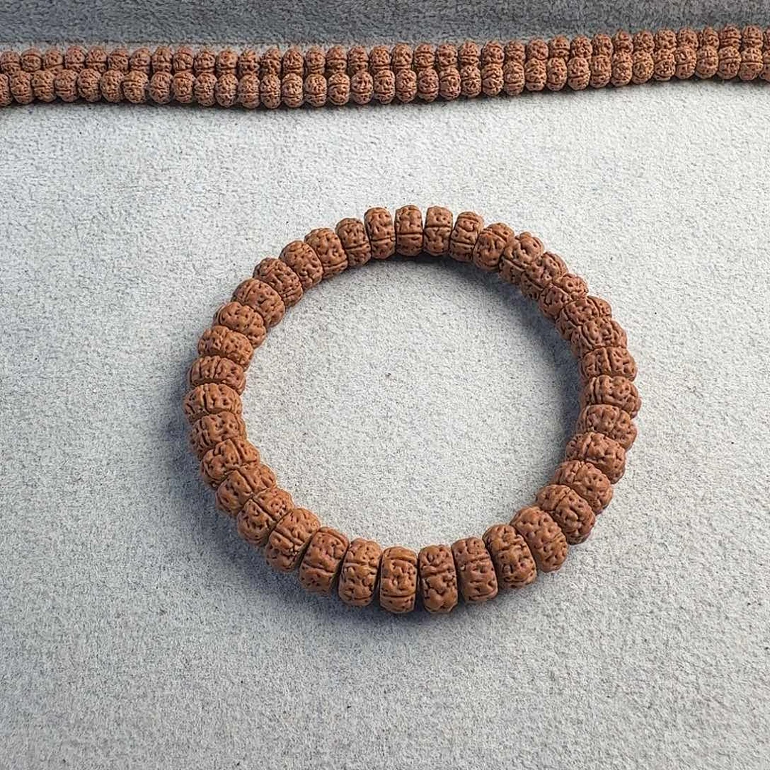 见***楠吊坠金刚菩提薄切老树王单圈