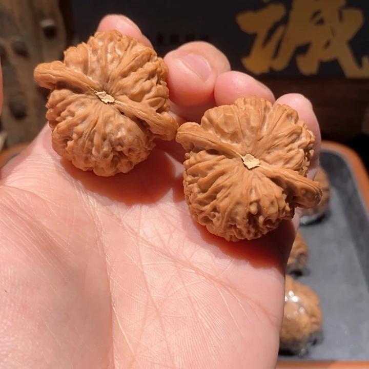 文玩核桃吊坠S****n圆梦