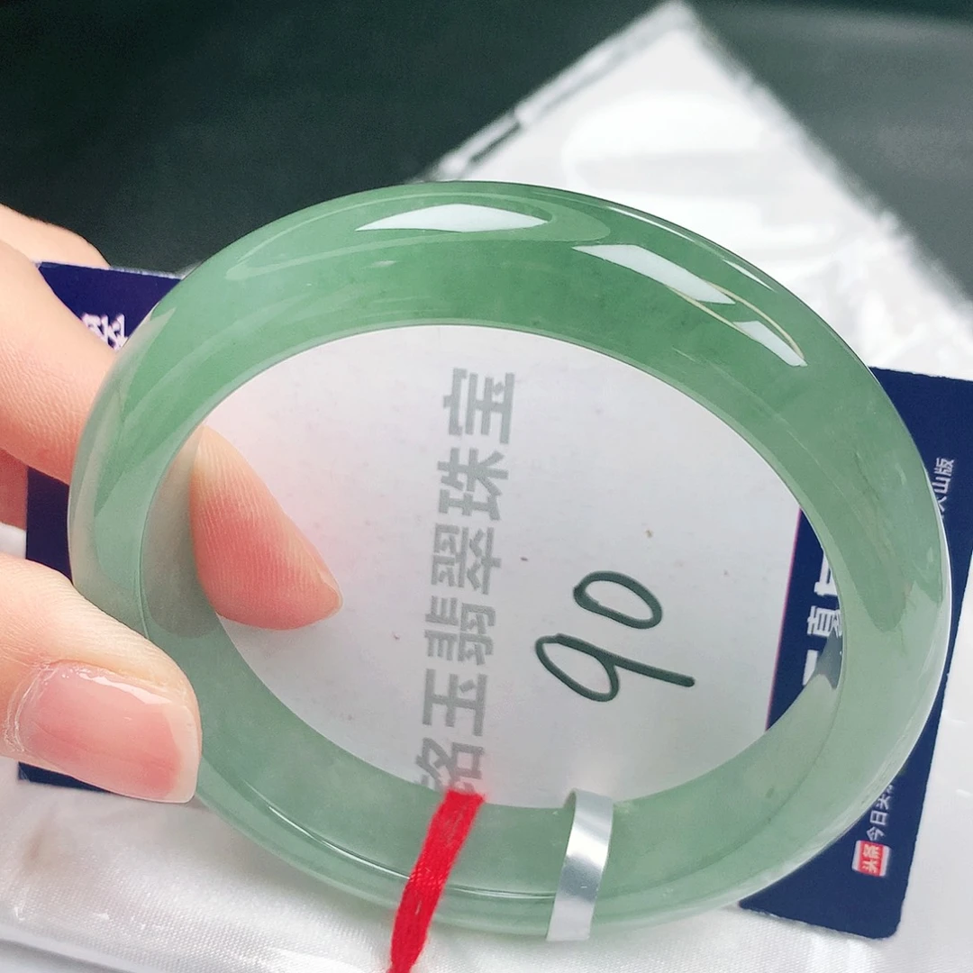 翡翠未镶嵌手镯缅甸天然a货翡翠手镯