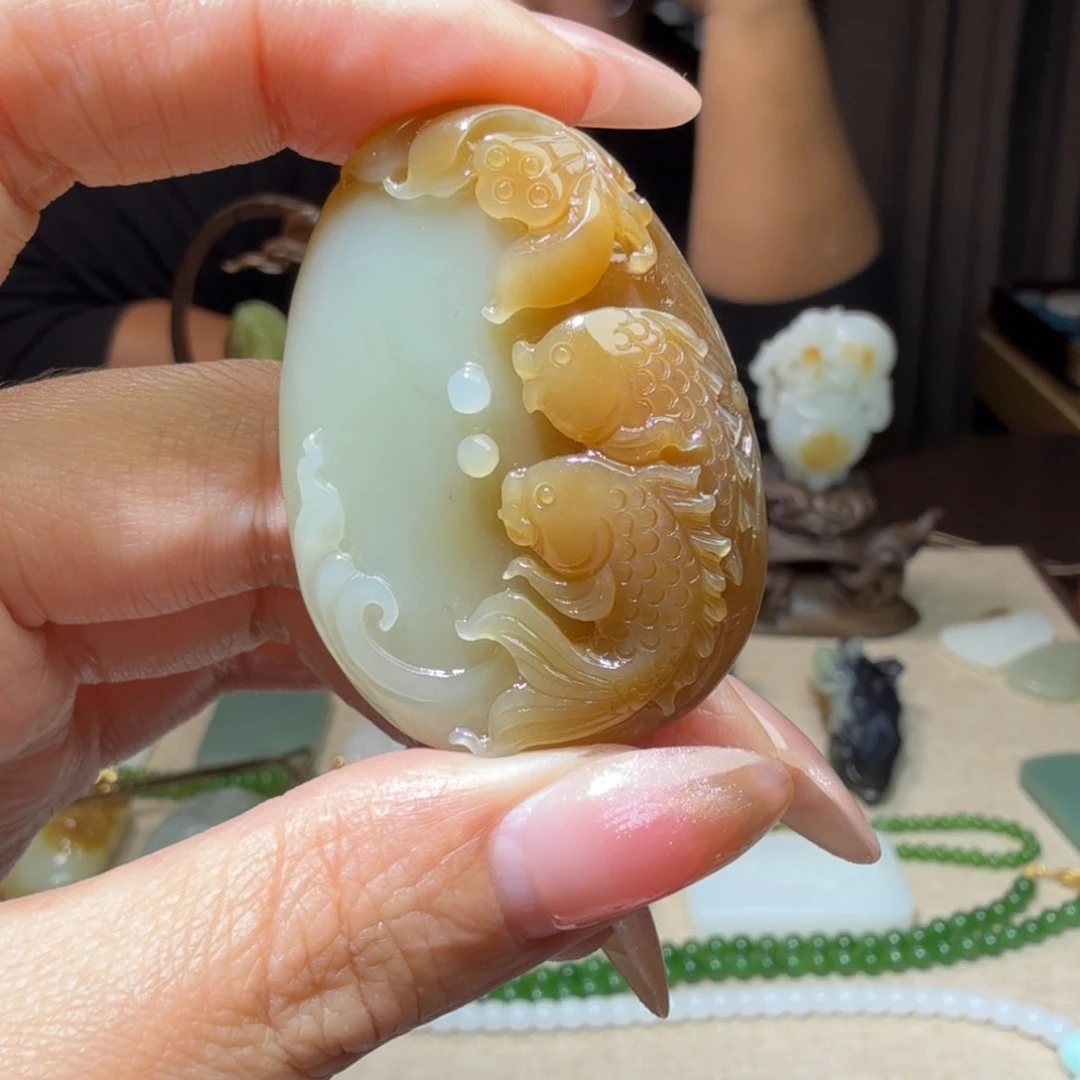 和田玉挂件未镶嵌金**收