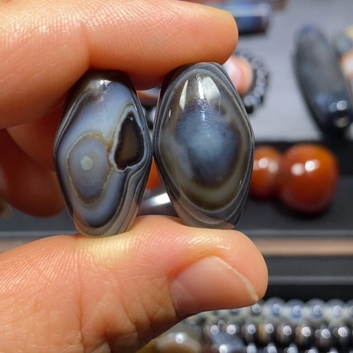 玛瑙/玉髓未镶嵌挂件