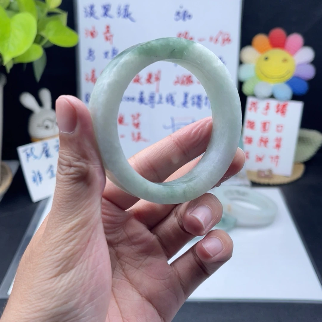 【闪购商品】定制翡翠手镯未镶嵌