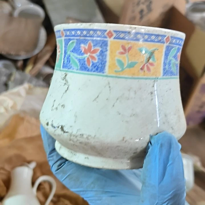 泡***吖瓷片陶瓷盘子碗啥都有