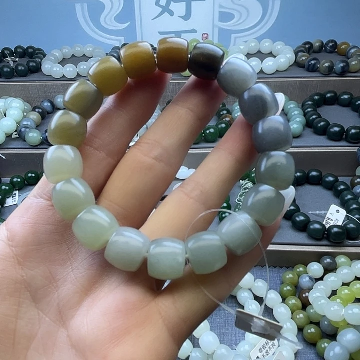 未镶嵌手链和田玉