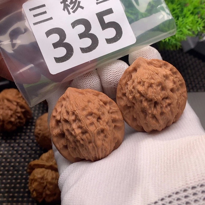 文玩核桃把件崔凯40