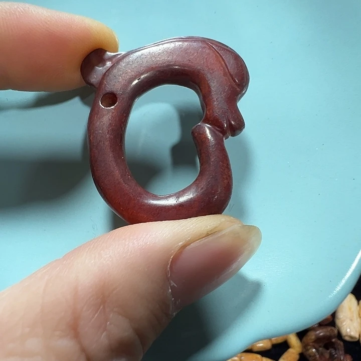 透闪石质玉未镶嵌挂件
