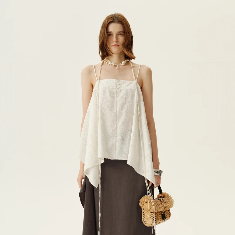 【海滨假日】PH KARIN不规则设计感米白提花吊带外穿a字上衣女夏