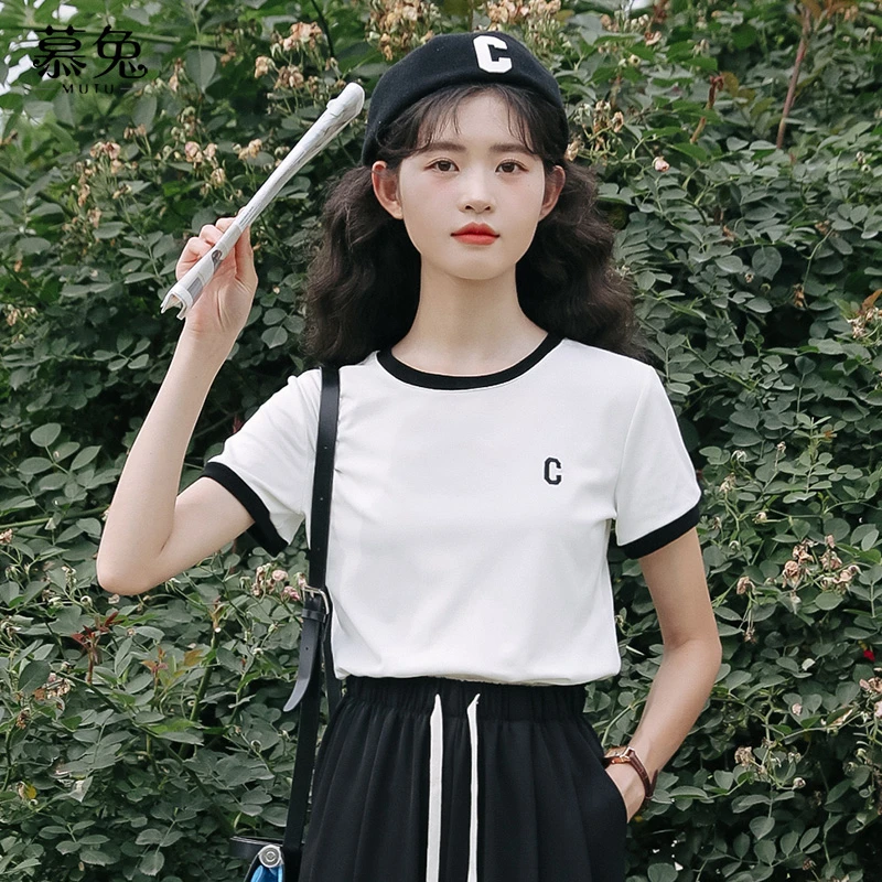 慕兔韩系正肩短袖t恤女2024秋季新款ins潮设计感小众辣妹上衣
