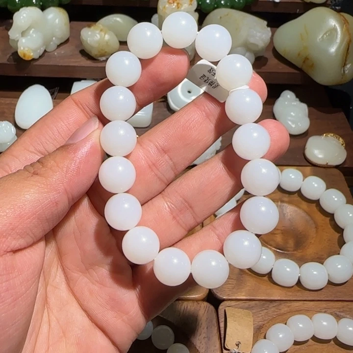 %***3和田玉未镶嵌手链