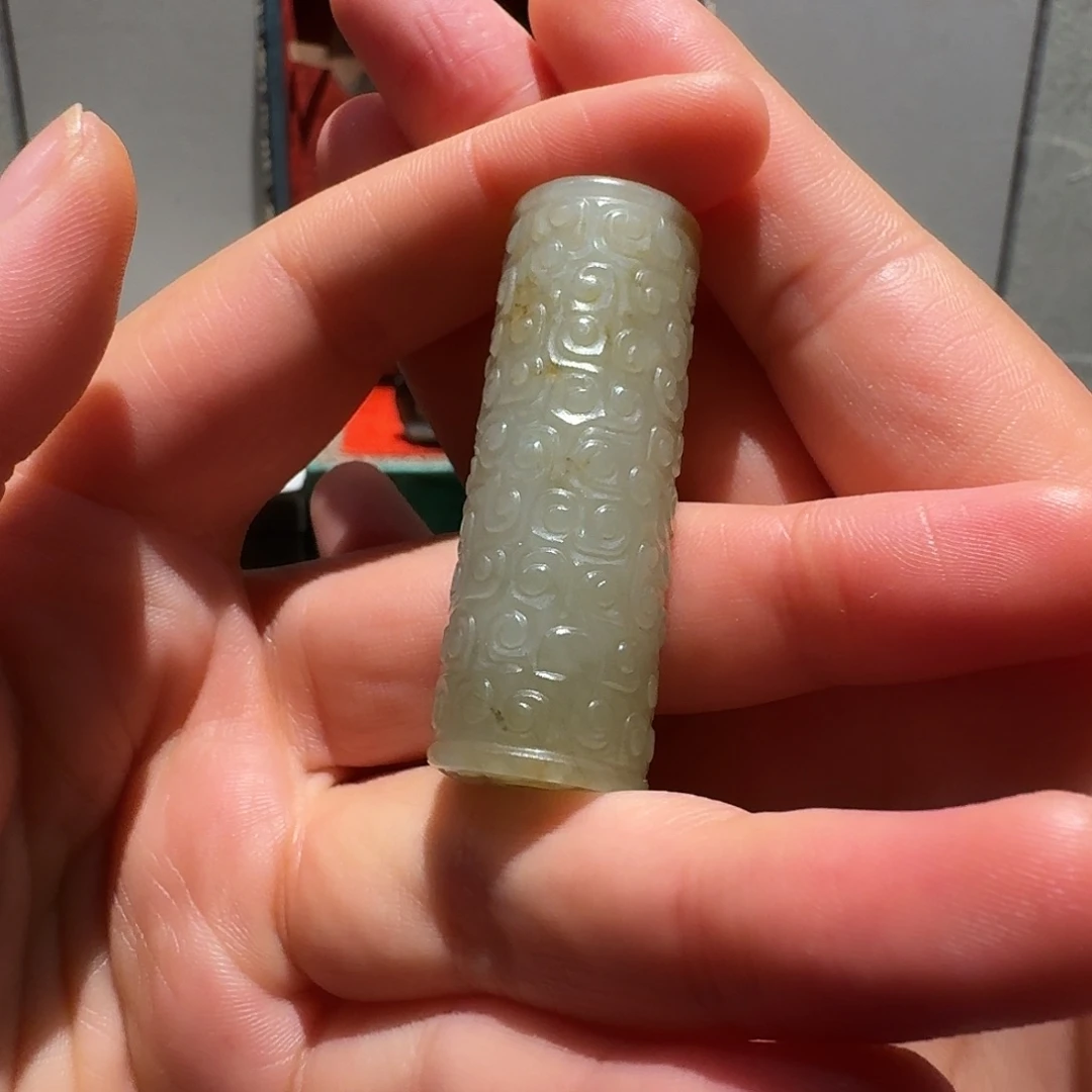 荷***悦和田玉未镶嵌挂件