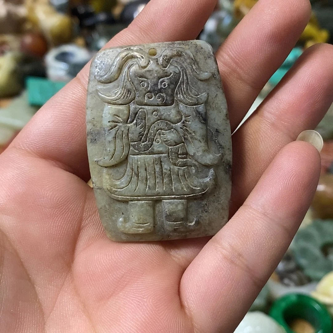 和田玉（糖玉）未镶嵌挂件