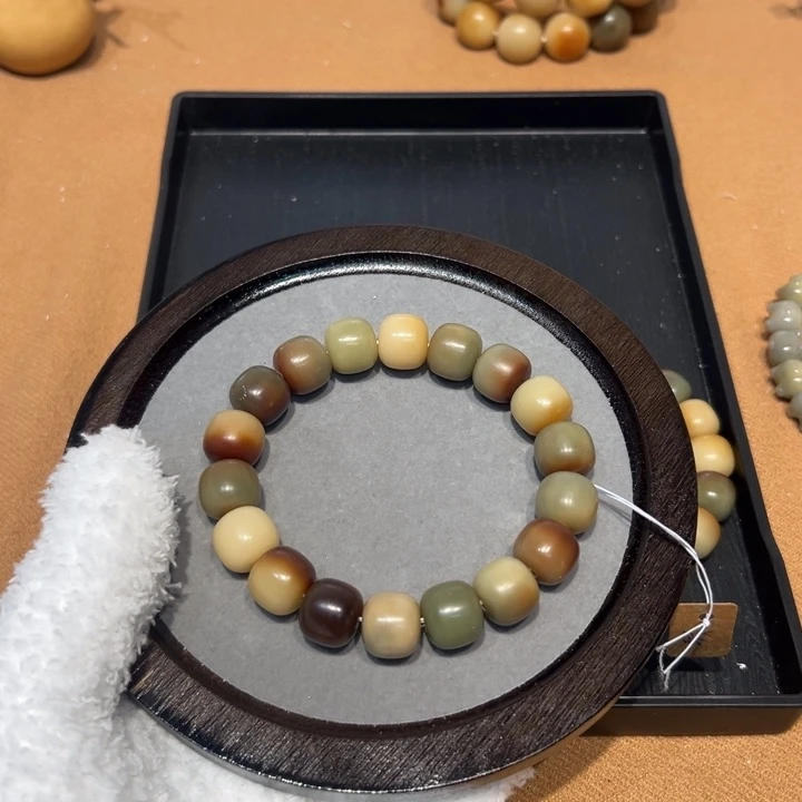 吊坠菩提根/象牙果敦煌14微瑕