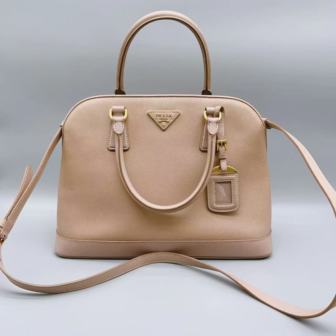 95新 Prada/普拉达   奶茶色手提贝壳包 1662 6537