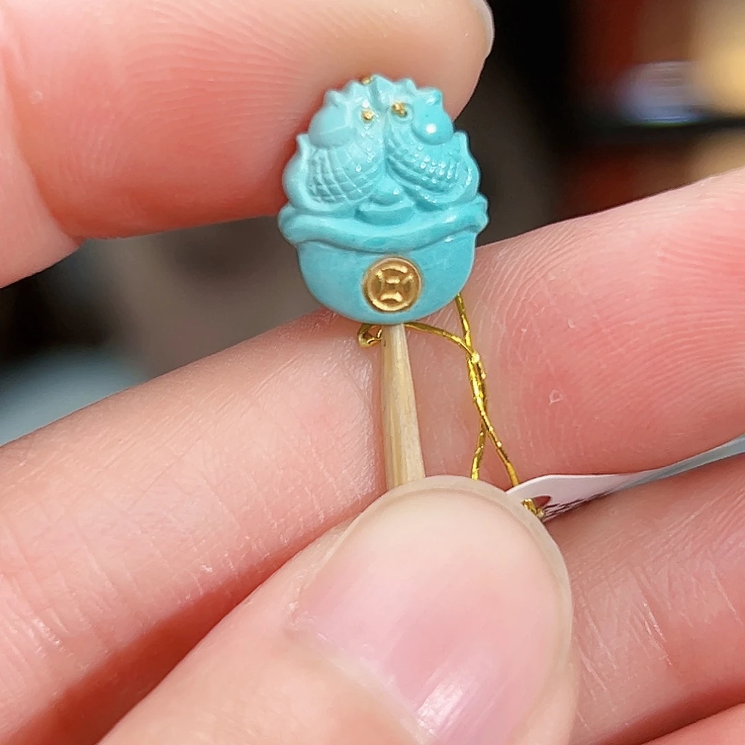 绿松石未镶嵌珠宝奇石