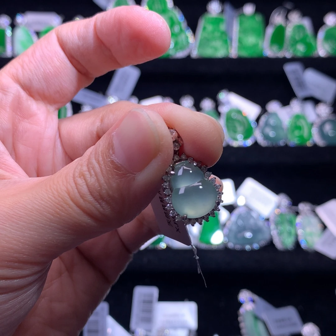 【闪购商品】银S925镶嵌戒指翡翠