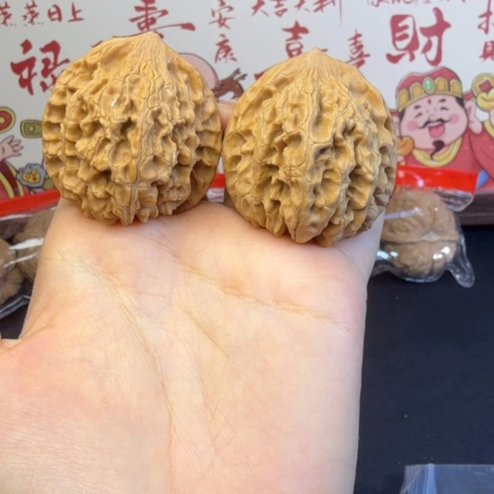 吊坠文玩核桃40野生小众