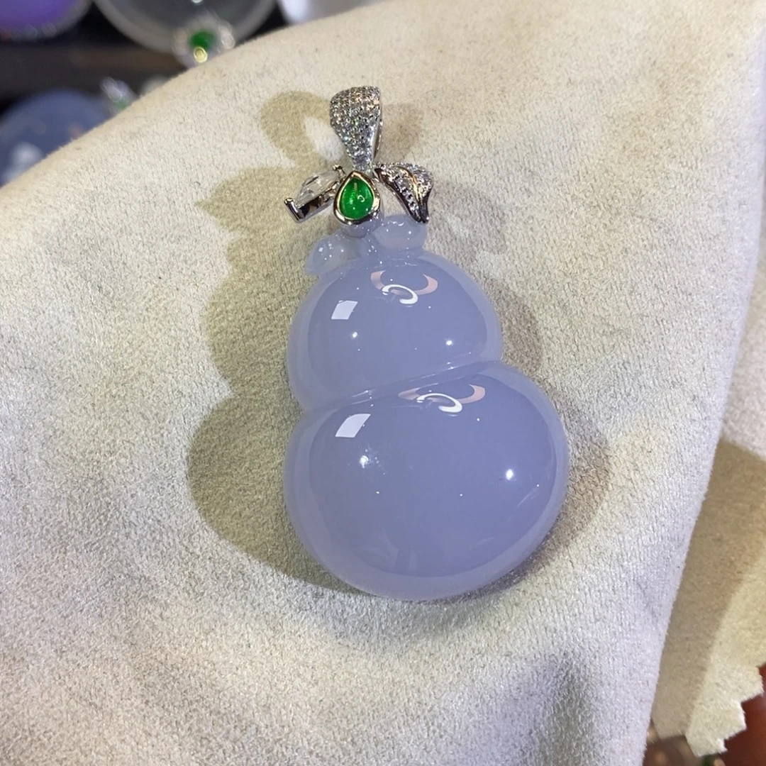 C***i玛瑙/玉髓银S925镶嵌颈饰