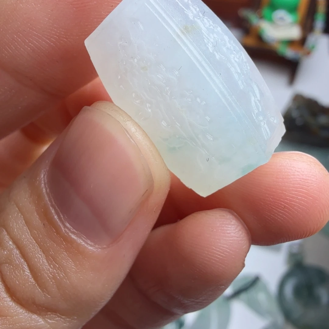 定制翡翠未镶嵌包工