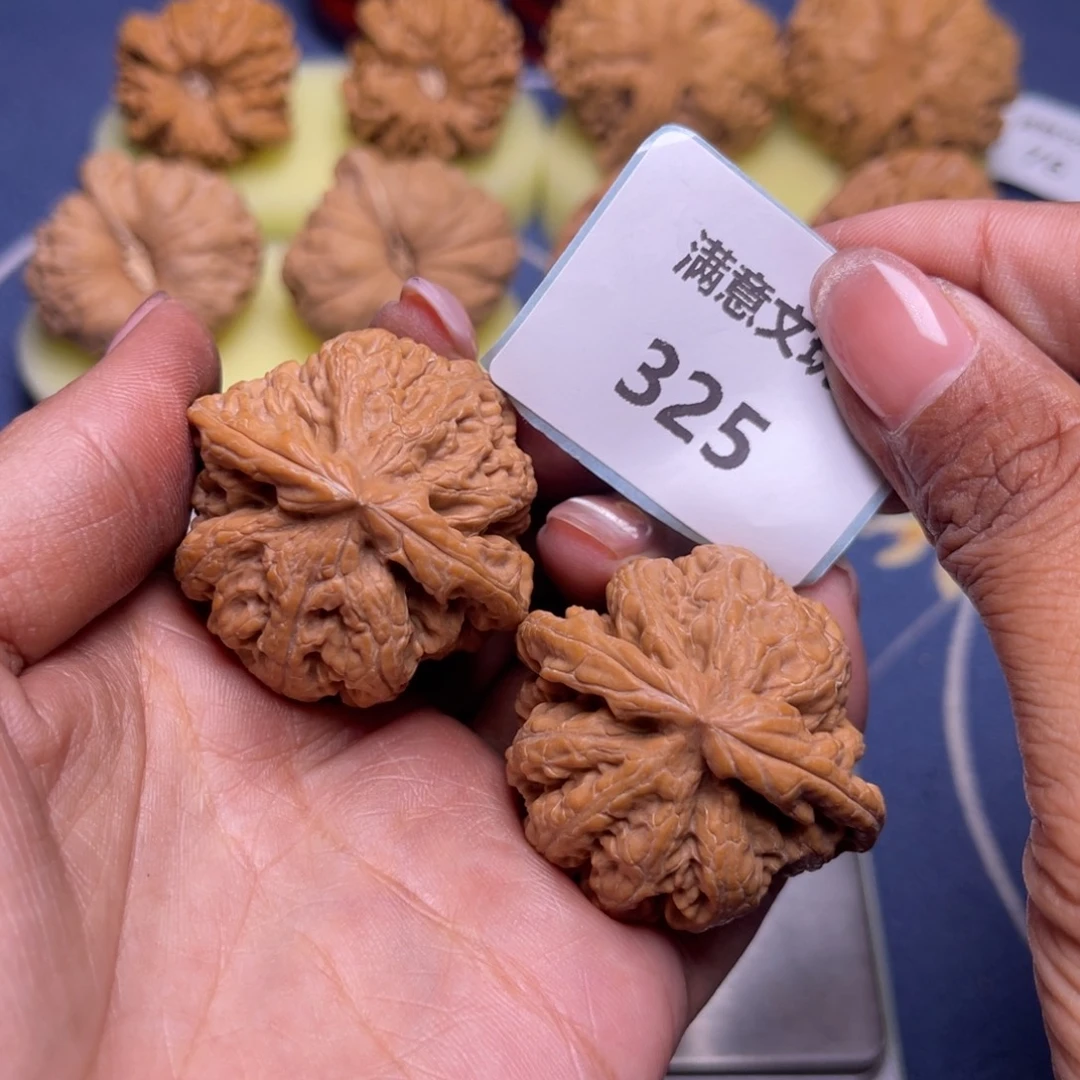 文玩核桃吊坠40全品粗筋325
