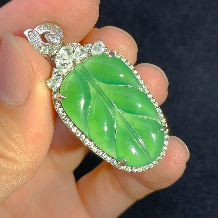 翡翠银S925镶嵌颈饰