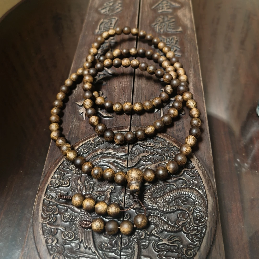 海南乌身圆叶【白奇楠】沉香0.6圆珠多圈11g多样性发货