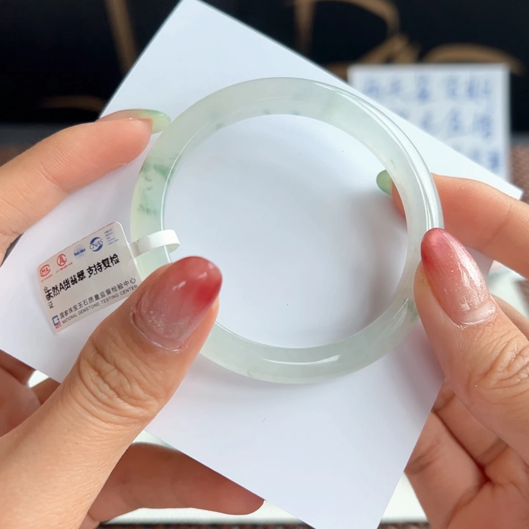 翡翠未镶嵌手镯32号 52.5