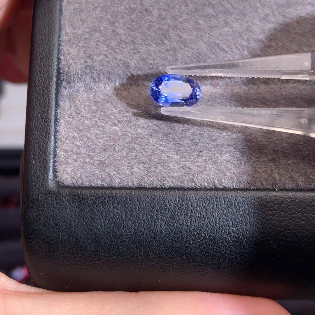 蓝宝石裸石1.725ct