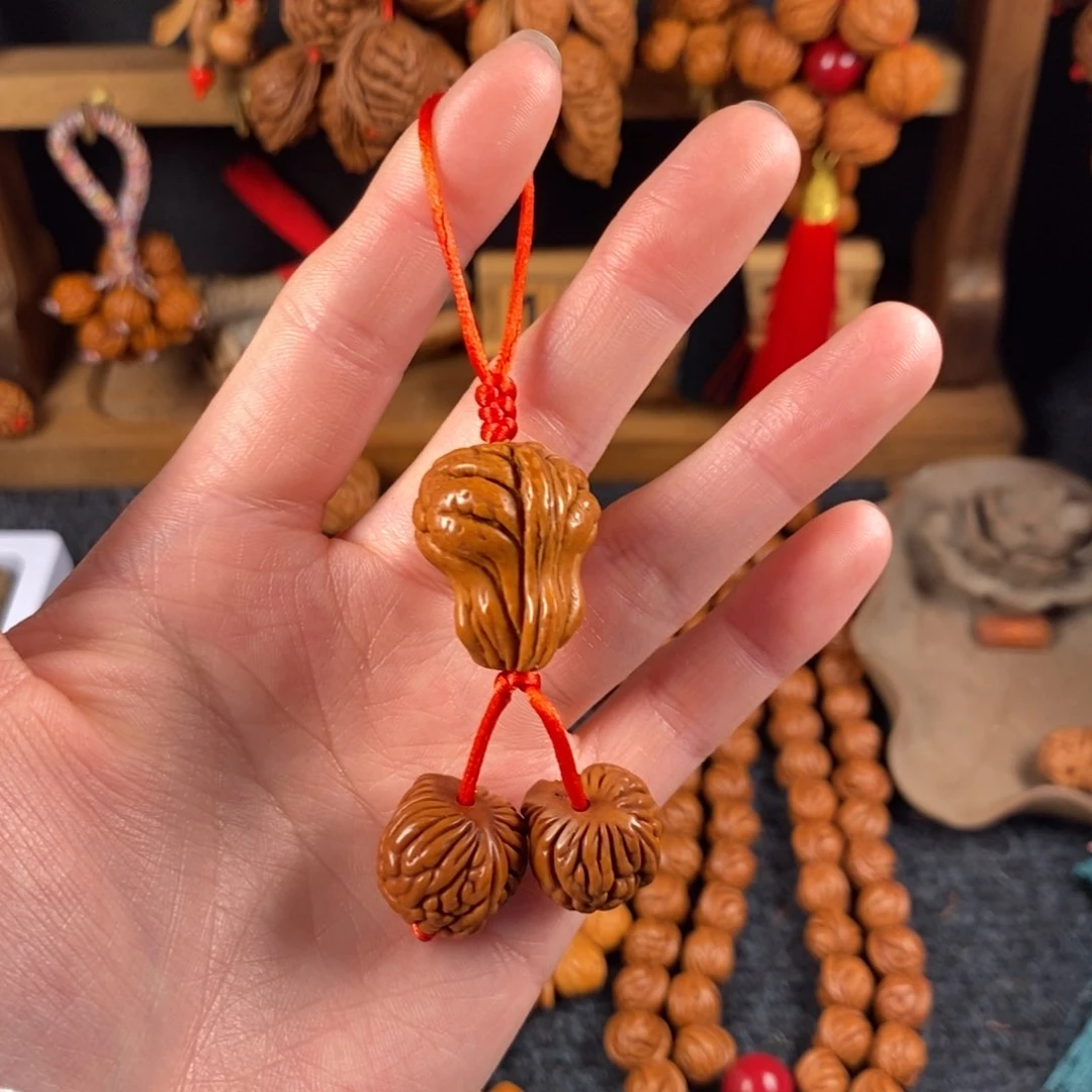 吊坠桃核桃枭挂件