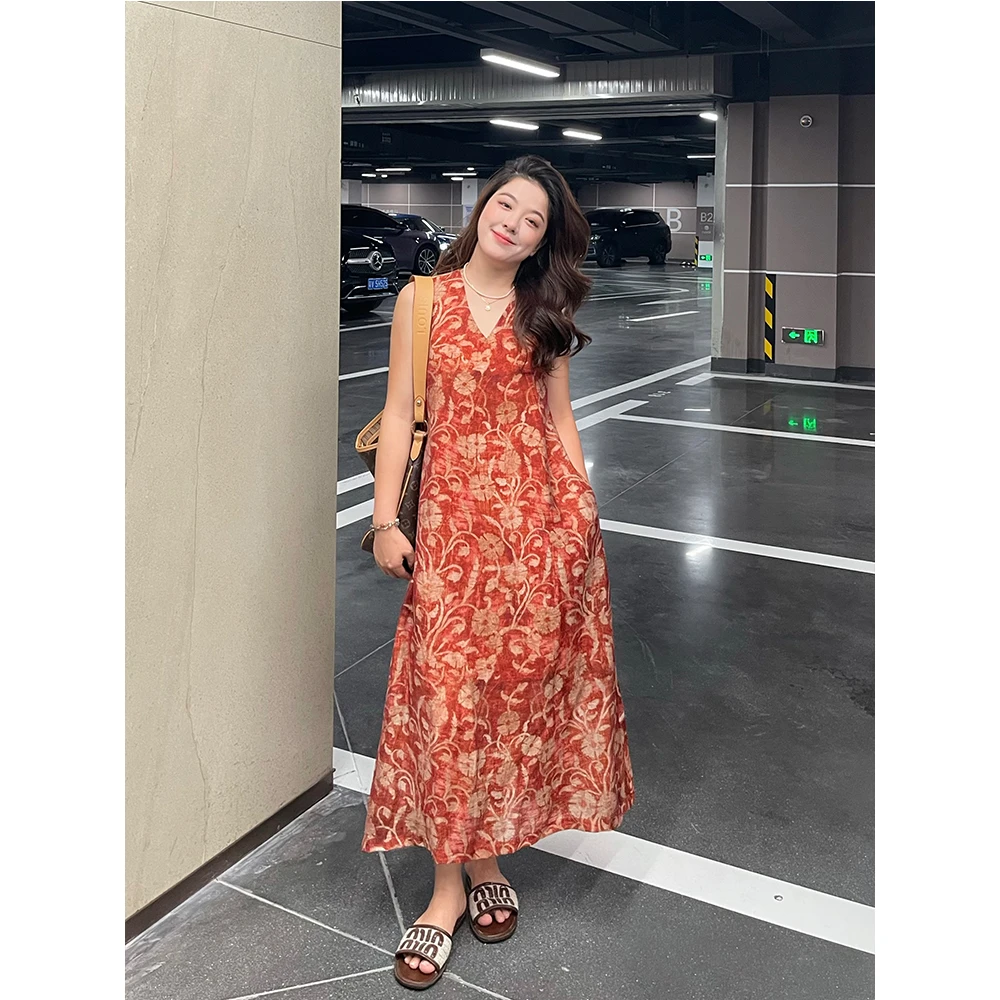 WenWen小个子2025高级感印花V领挂脖连衣裙别致宽松显瘦长裙1460