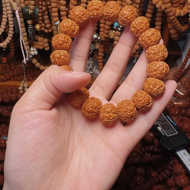 星****吊坠金刚菩提15mm 单圈六瓣