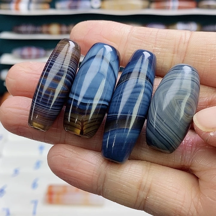 林***林玛瑙/玉髓未镶嵌颈饰