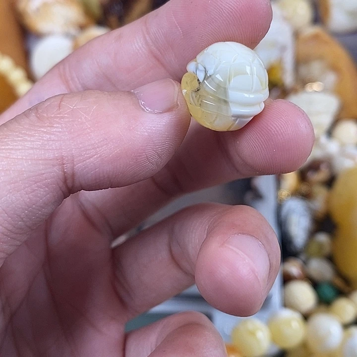 琥珀未镶嵌珠宝奇石我