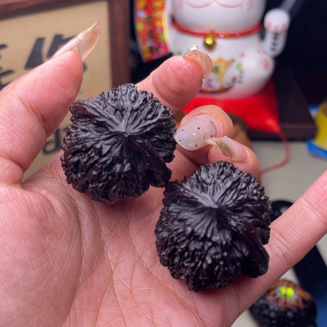 文玩核桃吊坠137狮子头2