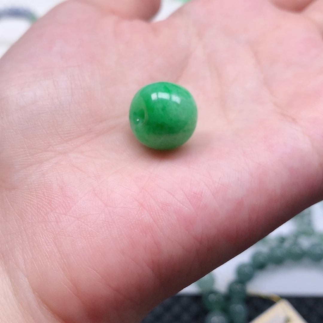 翡翠未镶嵌套链路路通