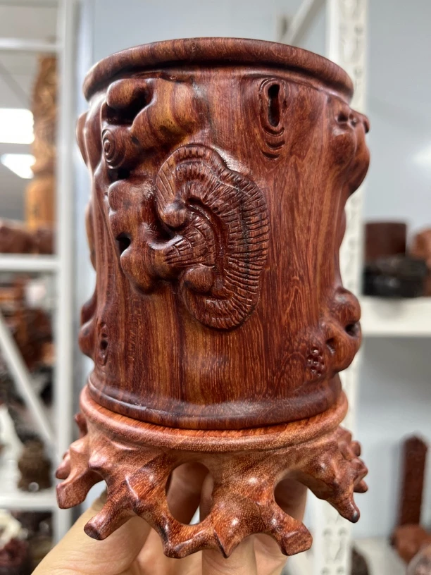 花梨木手工雕刻高档灵芝精美实用笔筒013