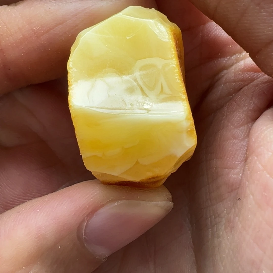 沙***果定制琥珀蜜蜡定制