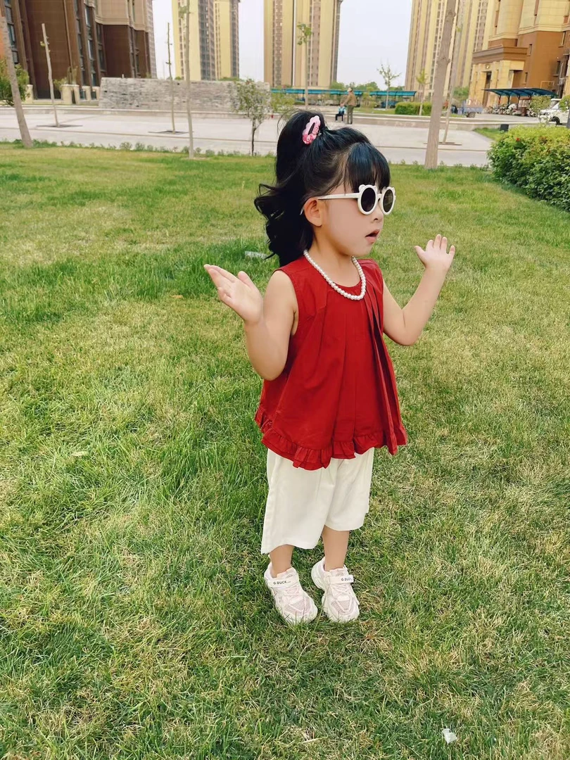 女休闲风薄款夏款女童百搭小童无袖套头纯色洋气上衣夏季套装