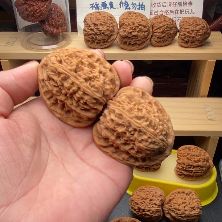 吊坠文玩核桃光**月正三角高炮强迫症42尺