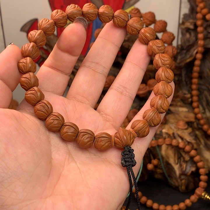 吊坠桃核13玉龙脊手持