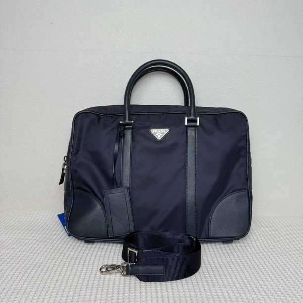 99新 Prada/普拉达 98新/5651时尚休闲蓝色尼龙拼皮公文包