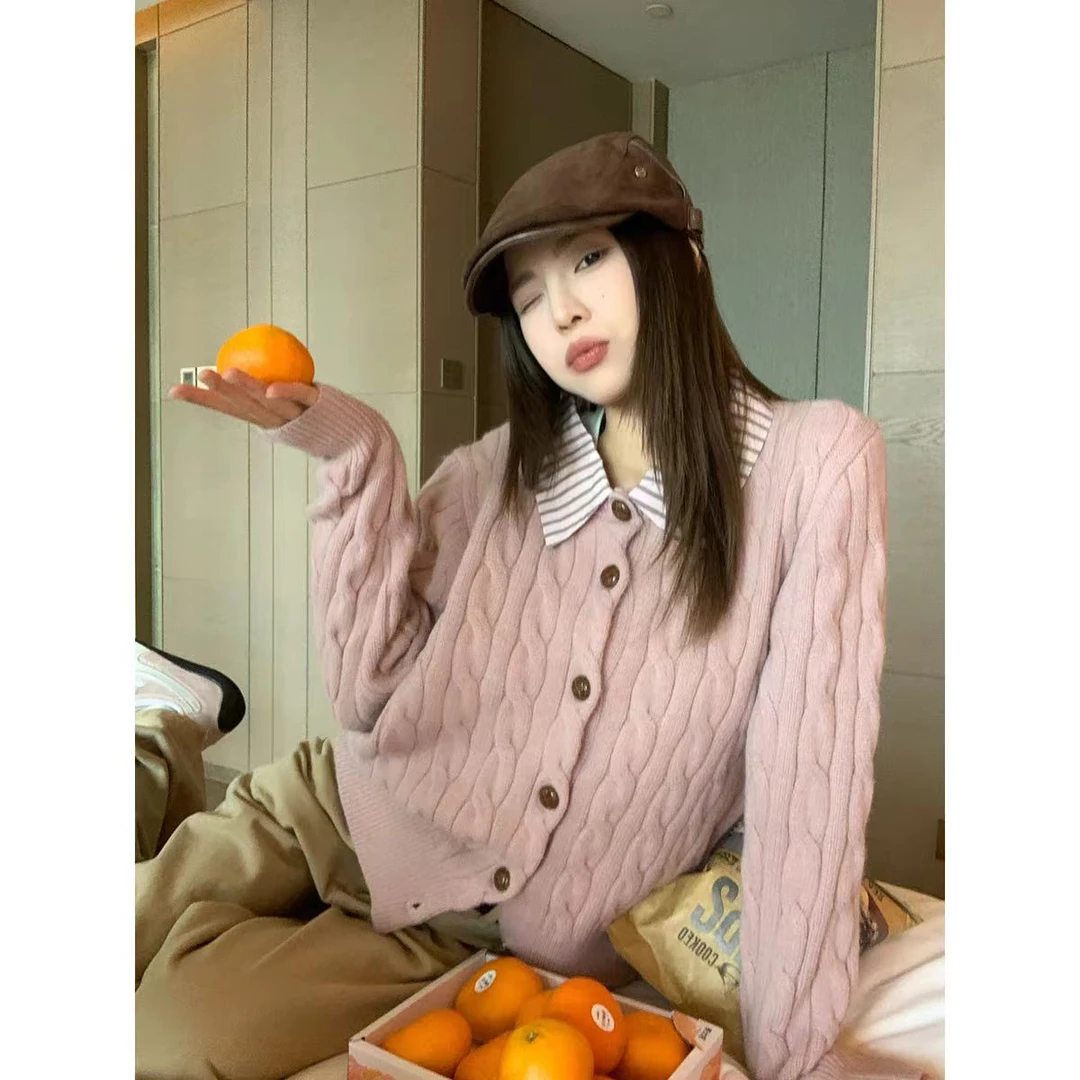 粉色假两件polo领针织开衫女秋冬新款慵懒风麻花毛衣长袖外套上衣