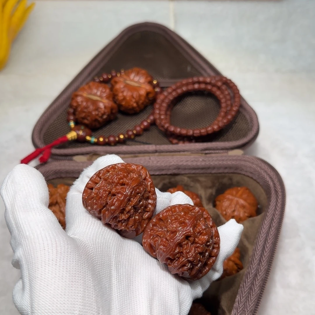 吊坠文玩核桃L****a42三角白