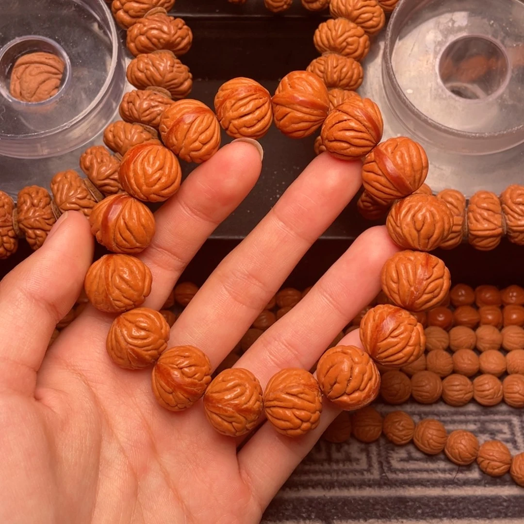 吊坠桃核秦岭核桃红魔