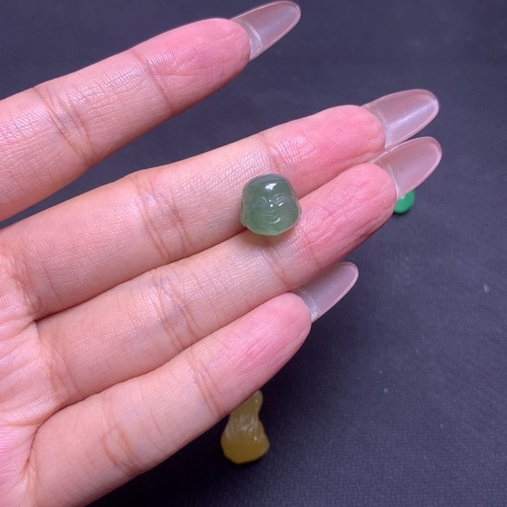 翡翠未镶嵌颈饰无镶嵌